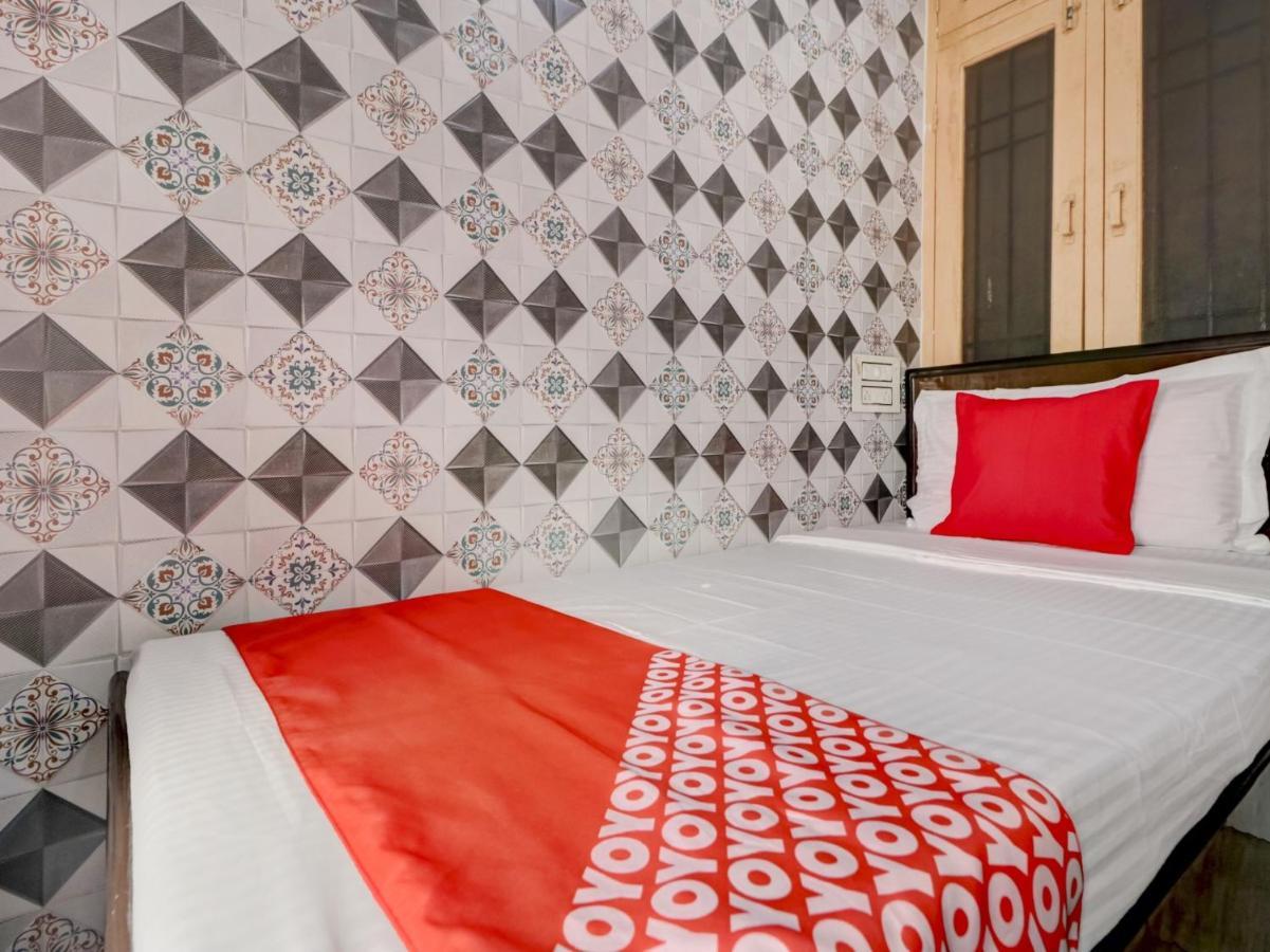 Oyo 77454 Hotel Prince Palace Patiāla Extérieur photo