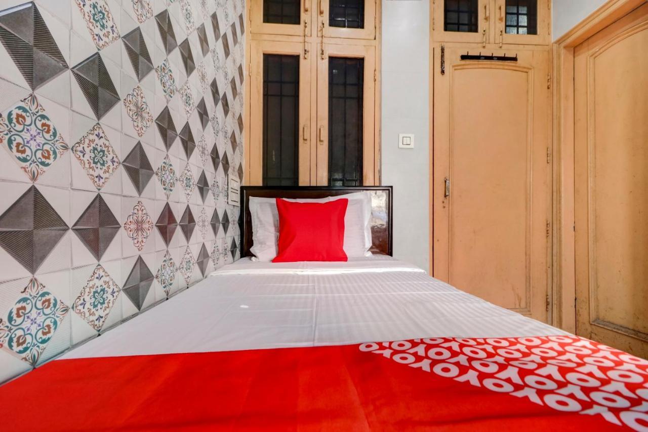 Oyo 77454 Hotel Prince Palace Patiāla Extérieur photo